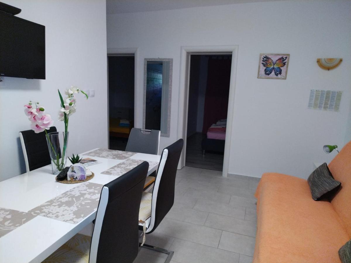 Apartmani Katarina Barbat na Rabu Exterior photo