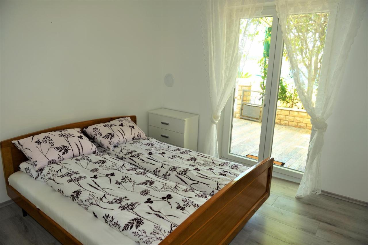 Apartmani Katarina Barbat na Rabu Exterior photo